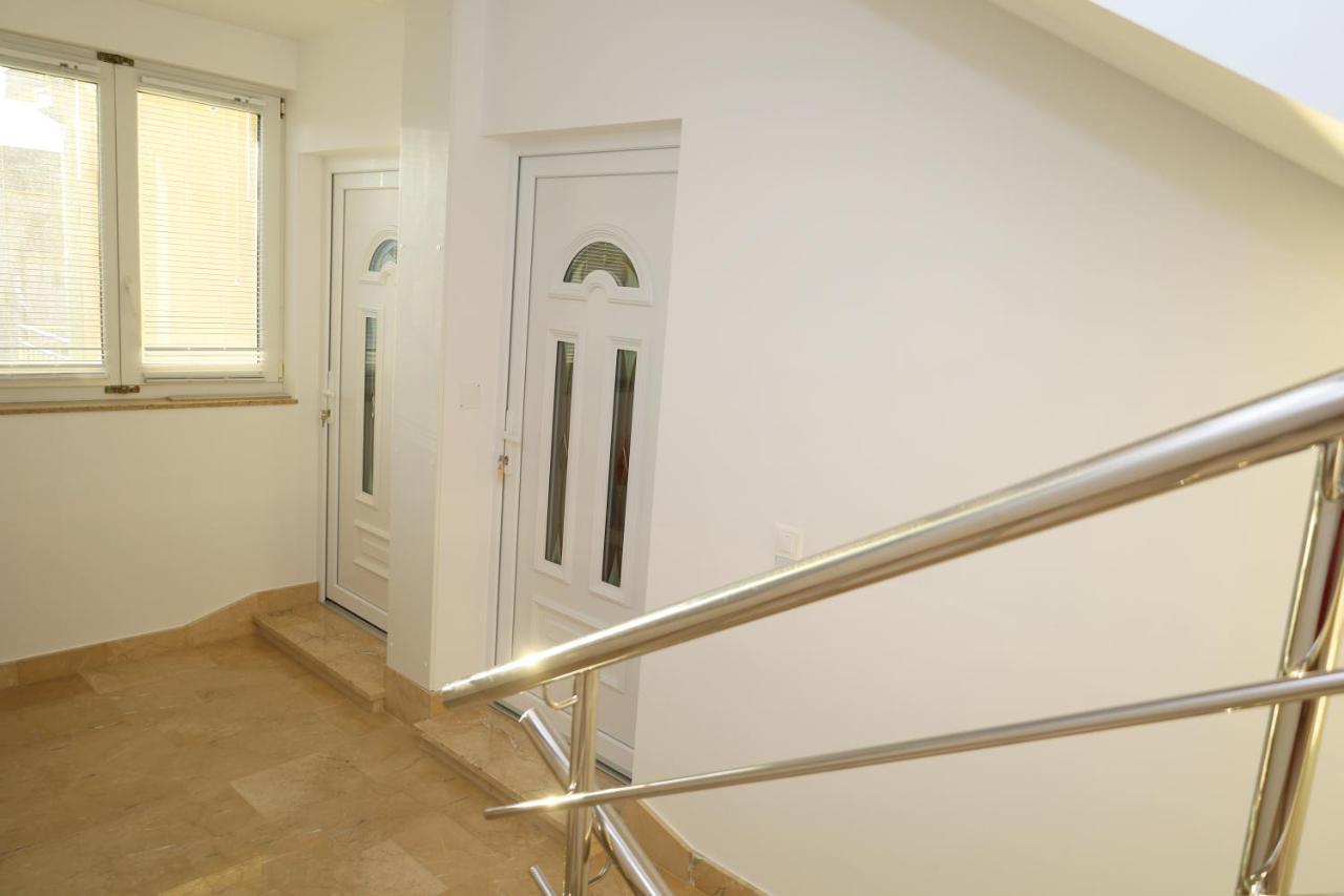 Dalmata D Apartment Подстрана Екстериор снимка