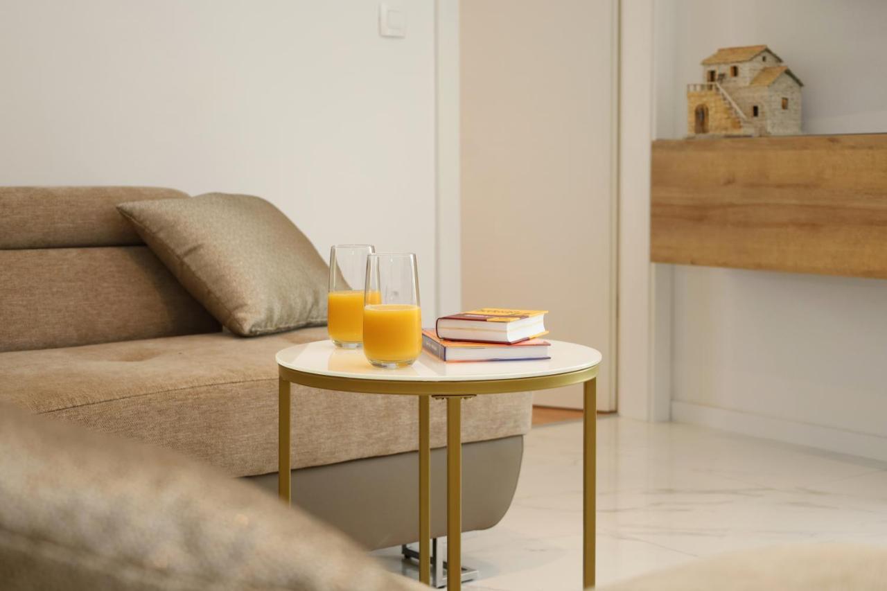 Dalmata D Apartment Подстрана Екстериор снимка