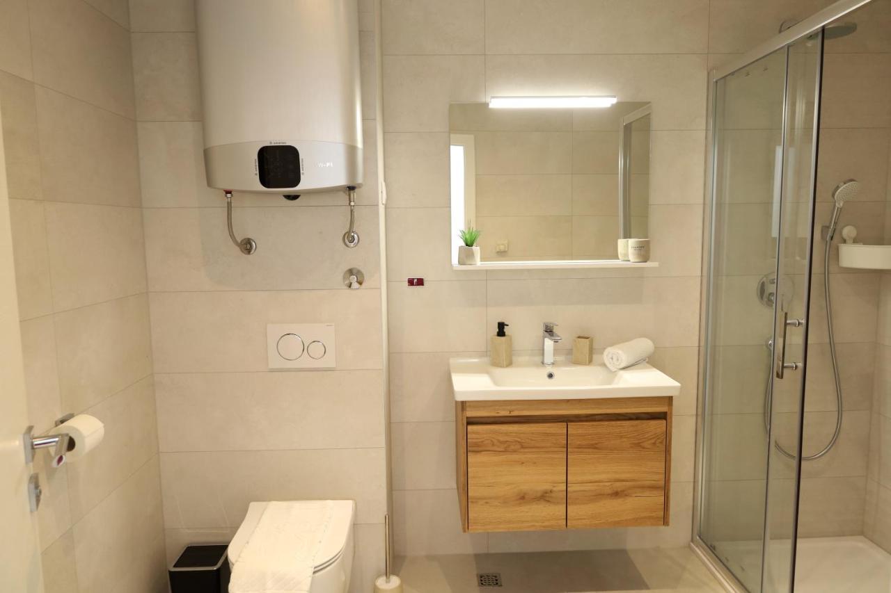 Dalmata D Apartment Подстрана Екстериор снимка