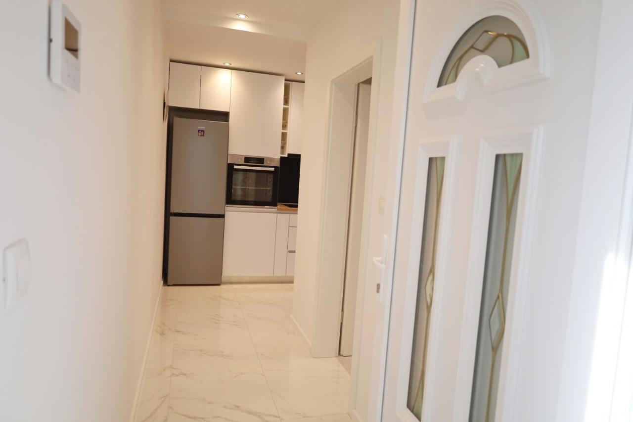 Dalmata D Apartment Подстрана Екстериор снимка